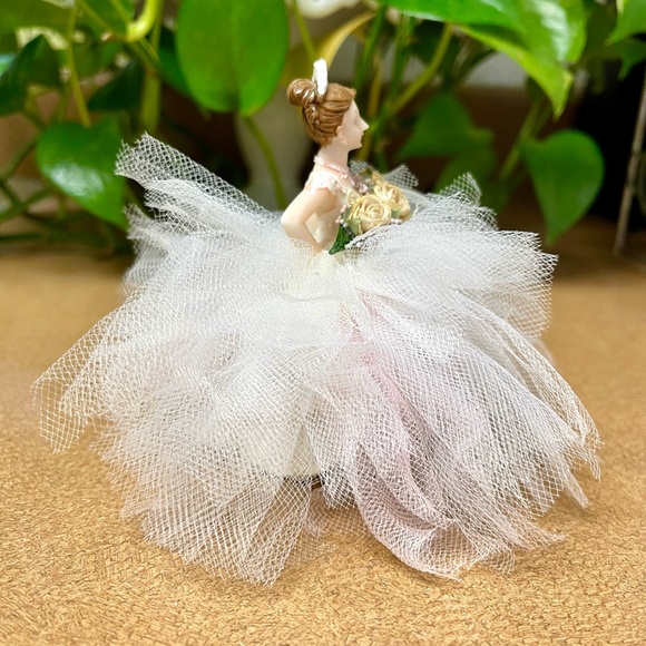 Vintage Wedding Cake Topper 4 inches Off White Tulle Dress Bride - Picture 12 of 13